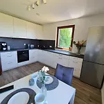 Einssein-bergfried 120 Qm Mit Terrasse Und Panoramablick