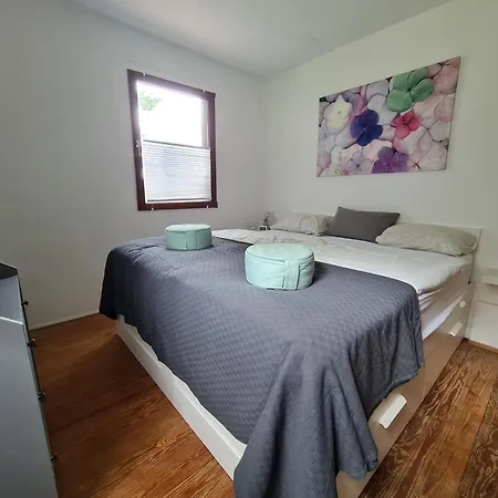 Einssein-bergfried 120 Qm Mit Terrasse Und Panoramablick Lägenhet Dettingen unter Teck